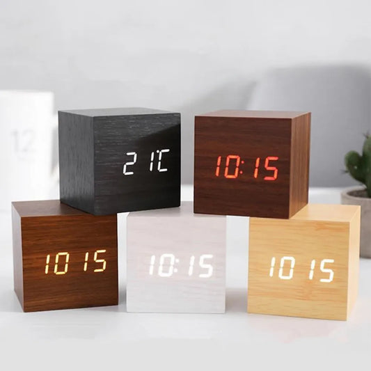 Pibi Electronics Modern Digital Wood Clock