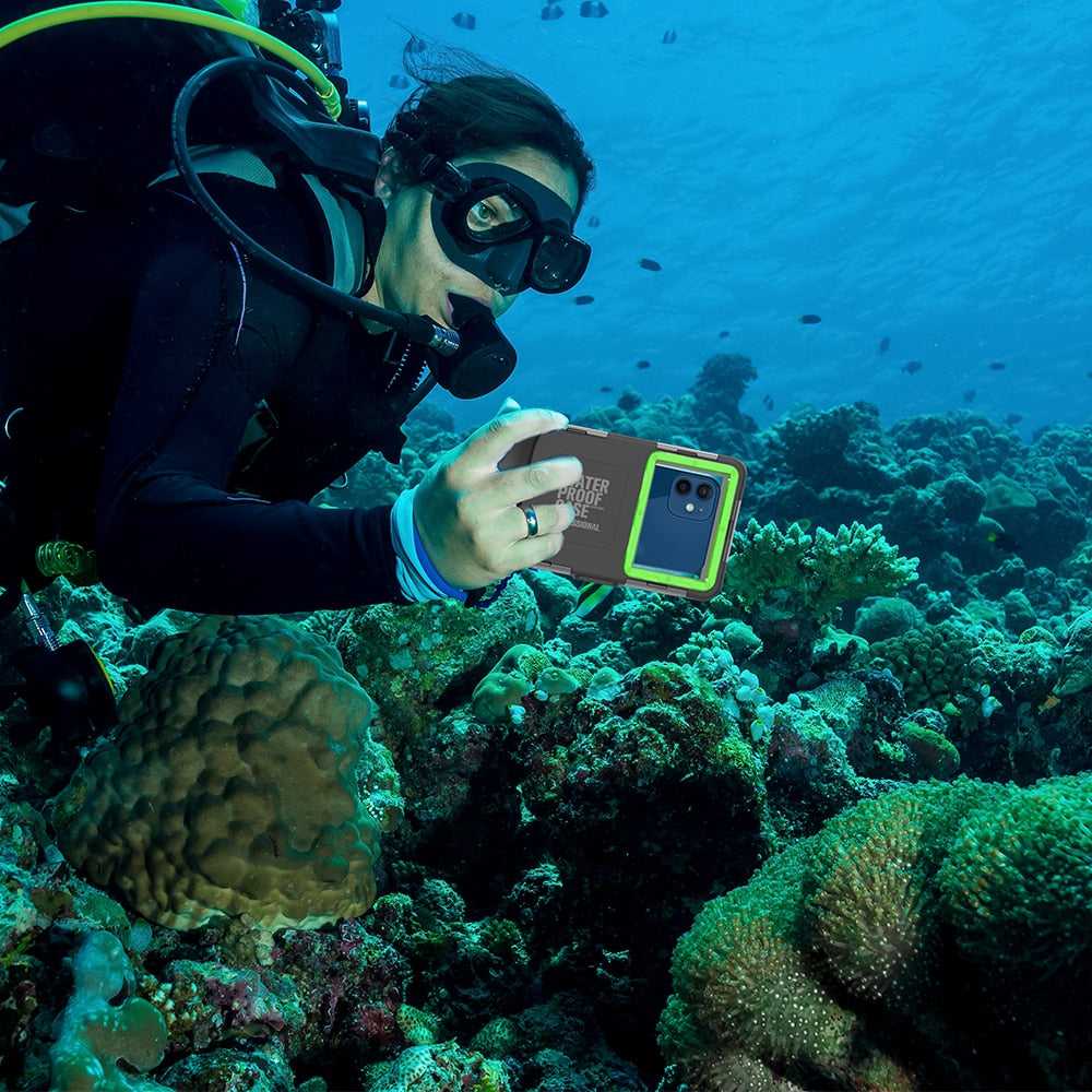 Dive-proof iPhone protection